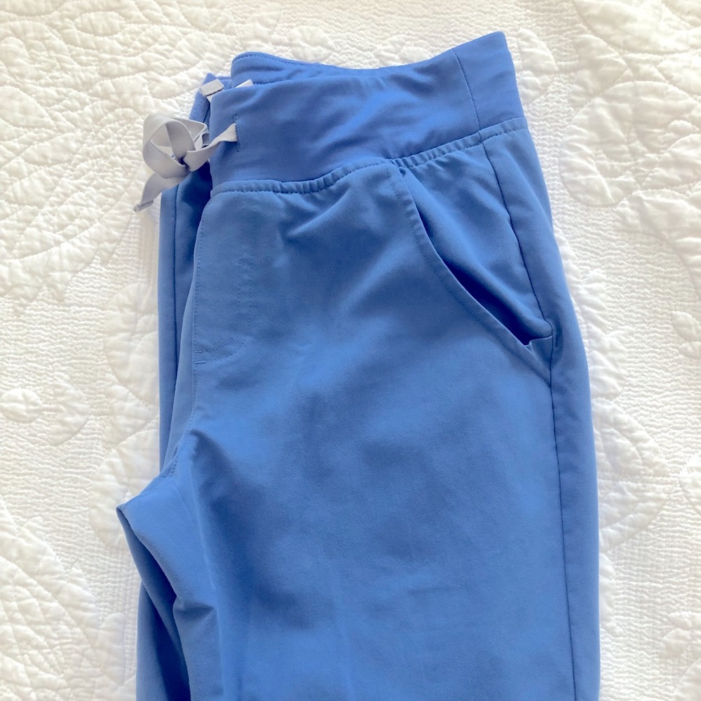 Figs Zamora jogger scrub pants in ceil blue